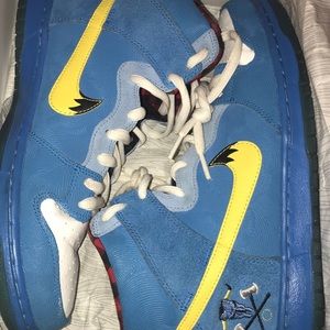 💖Nike SB “Familia” Size 11